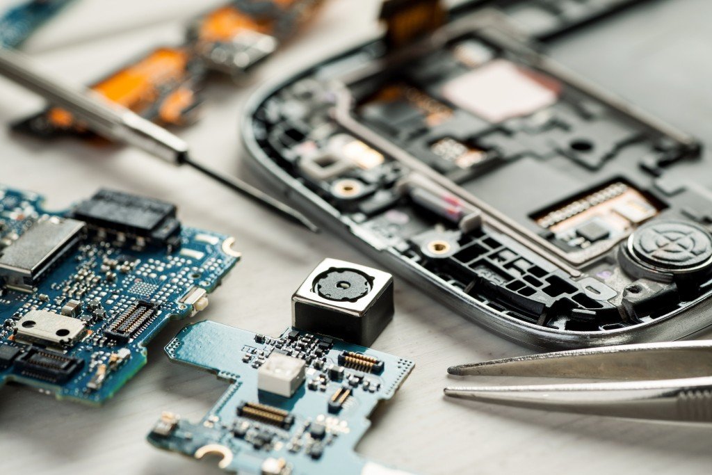 mobile phone repair service